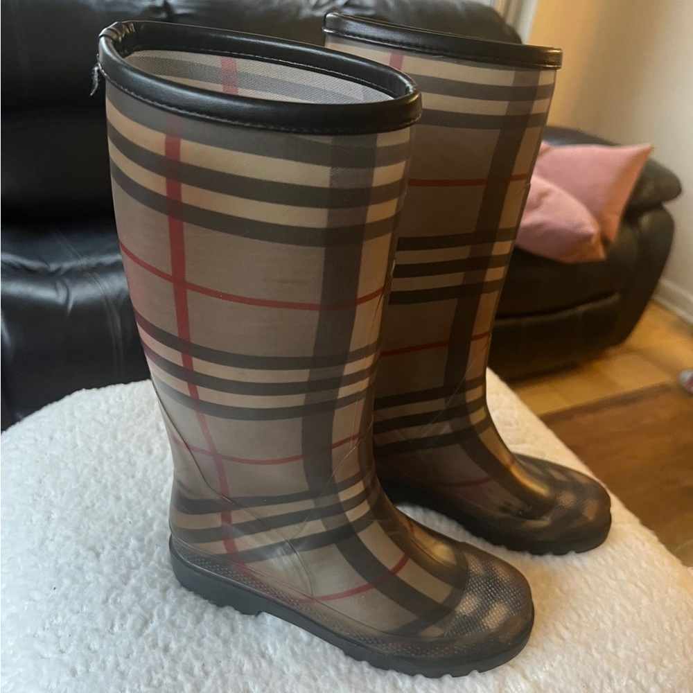Burberry Classic Nova Plaid Print Rubber Rain Boots